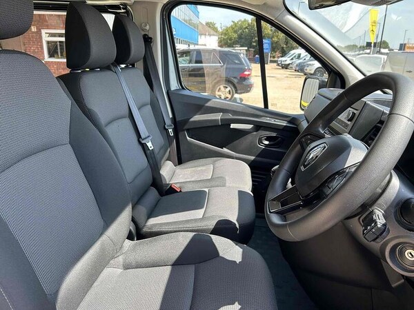 Used Renault Trafic 2023 for sale - 76090077: Photo 26