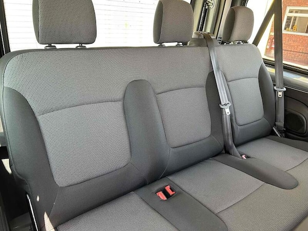 Used Renault Trafic 2023 for sale - 76090077: Photo 38