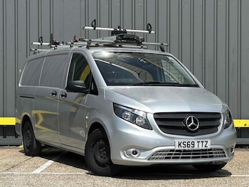 Mercedes-Benz - Vito