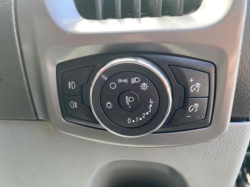 Used Ford Transit Custom 2018 for sale - 75970319: Photo 15