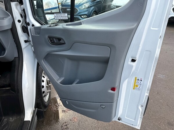 Used Ford Transit 2018 for sale - 74674868: Photo 37
