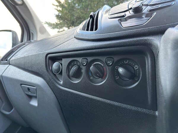 Used Ford Transit 2018 for sale - 74674868: Photo 48