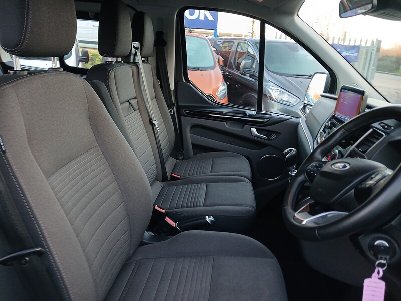 Used Ford Tourneo Custom 2022 for sale - 76768830: Photo 10