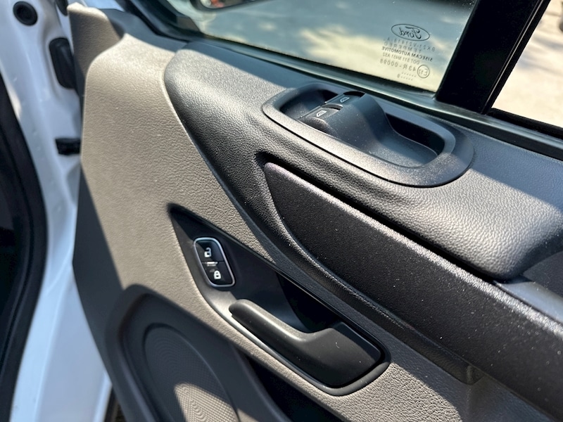 Used Ford Transit Custom 2019 for sale - 76069260: Photo 24