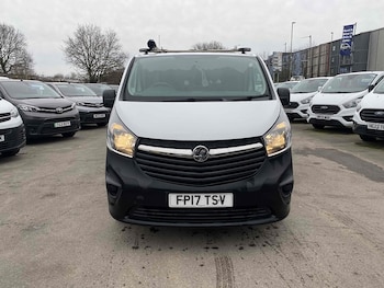 Used Vauxhall Vivaro 2017 for sale - 77572361: Photo