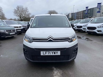 Used Citroen Berlingo 2022 for sale - 77701903: Photo
