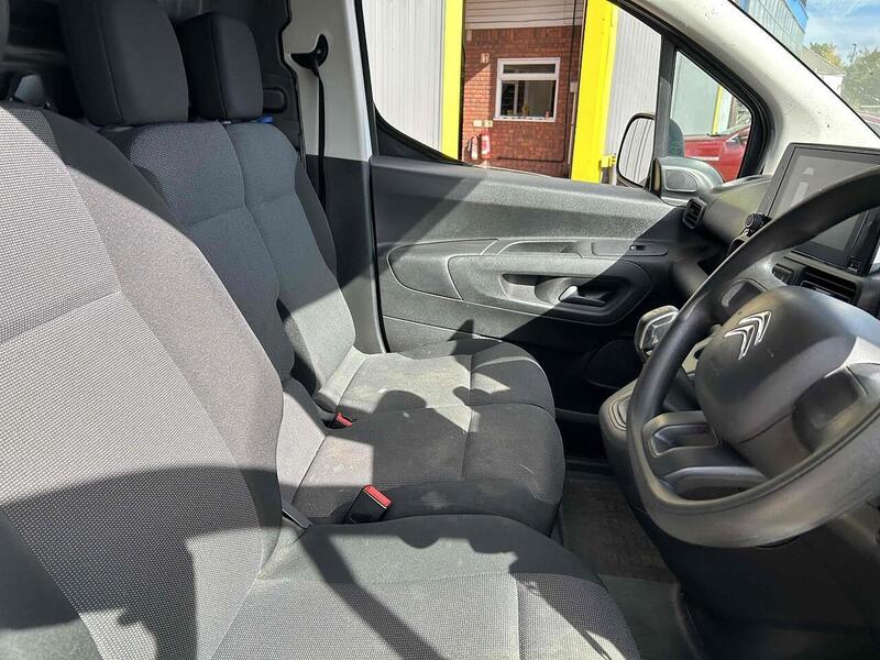 Used Citroen Berlingo 2020 for sale - 77617859: Photo 2