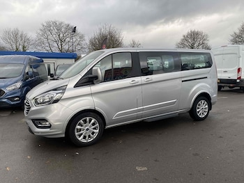 Used Ford Tourneo Custom 2022 for sale - 76910693: Photo