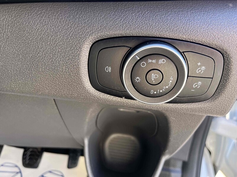 Used Ford Transit Custom 2021 for sale - 76148323: Photo 11