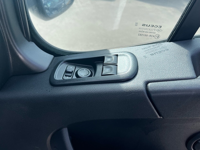 Used Nissan Interstar 2022 for sale - 77973124: Photo 11