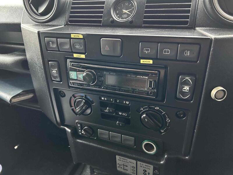 Used Land Rover Defender 2015 for sale - 77558297: Photo 78