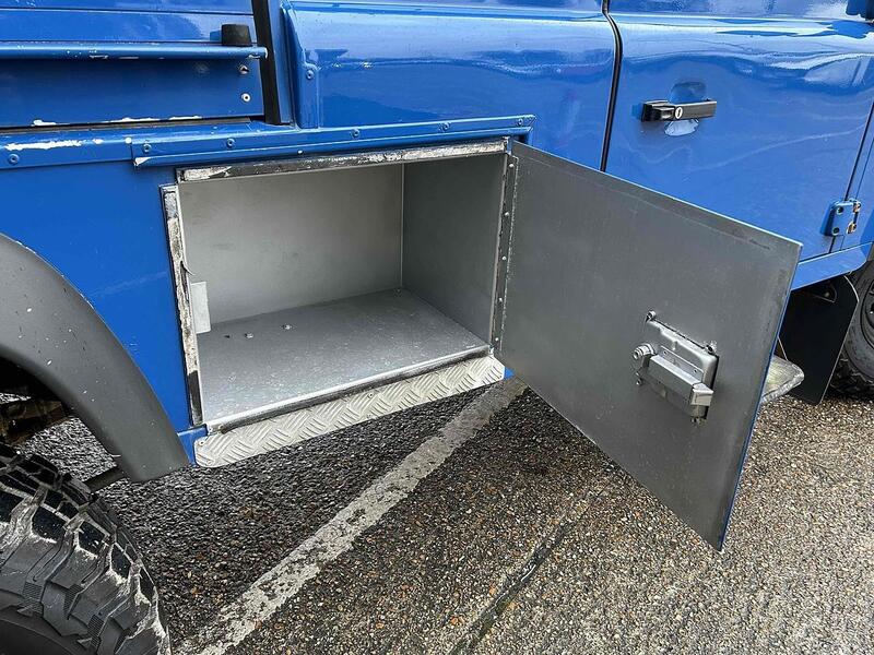 Used Land Rover Defender 2015 for sale - 77558297: Photo 87