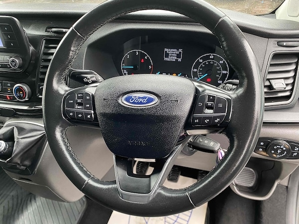 Used Ford Tourneo Custom 2018 for sale - 75765721: Photo 20