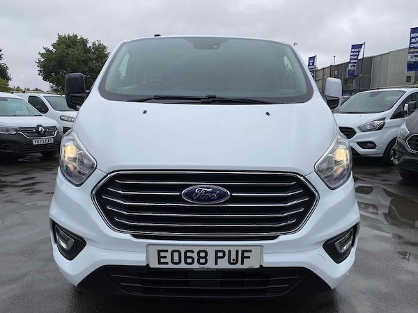 Used Ford Tourneo Custom 2018 for sale - 75765721: Photo 2