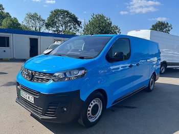 Used Vauxhall Vivaro Electric 2022 for sale - 79082451: Photo