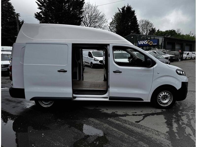 Used Vauxhall Vivaro 2023 for sale - 77605205: Photo 6