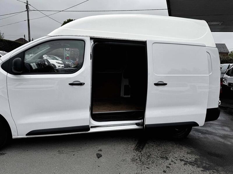 Used Vauxhall Vivaro 2023 for sale - 77605205: Photo 7