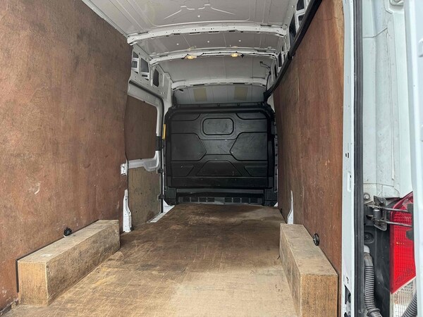 Used Ford Transit 2022 for sale - 76253232: Photo 16