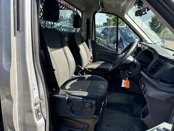 Used Ford Transit 2020 for sale - 76256875: Photo 28