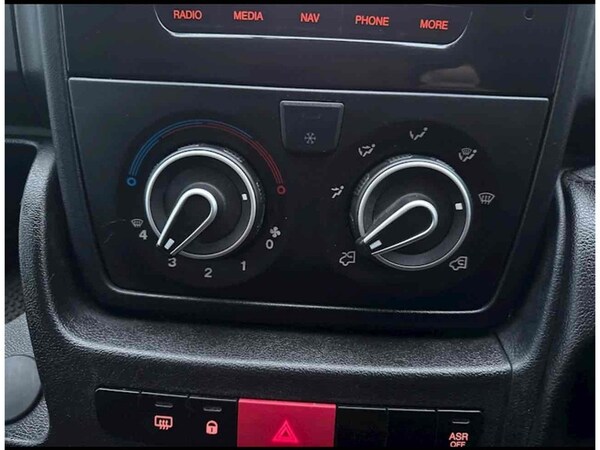 Used Peugeot Boxer 2021 for sale - 74675000: Photo 26