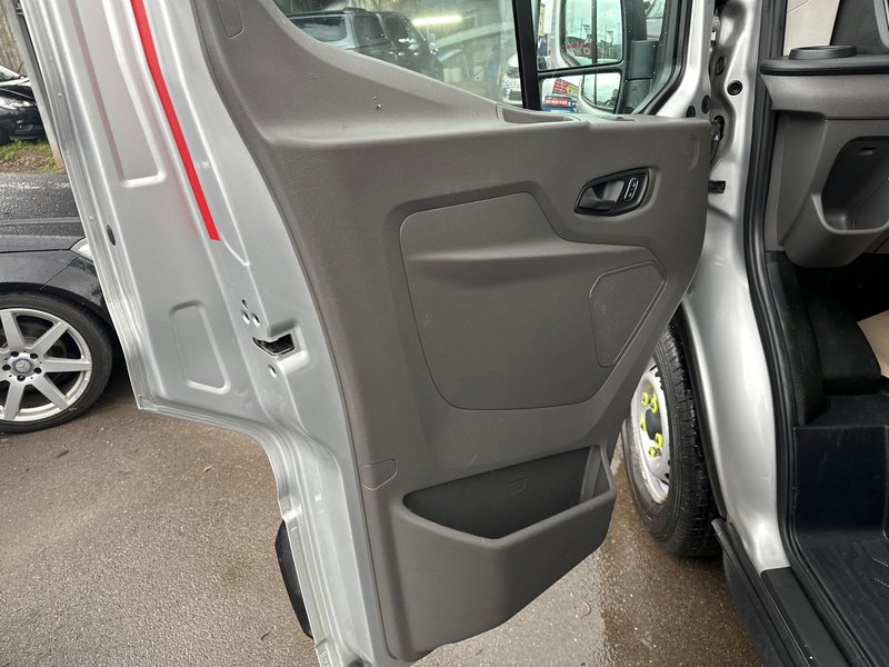 Used Ford Transit 2020 for sale - 76768874: Photo 32
