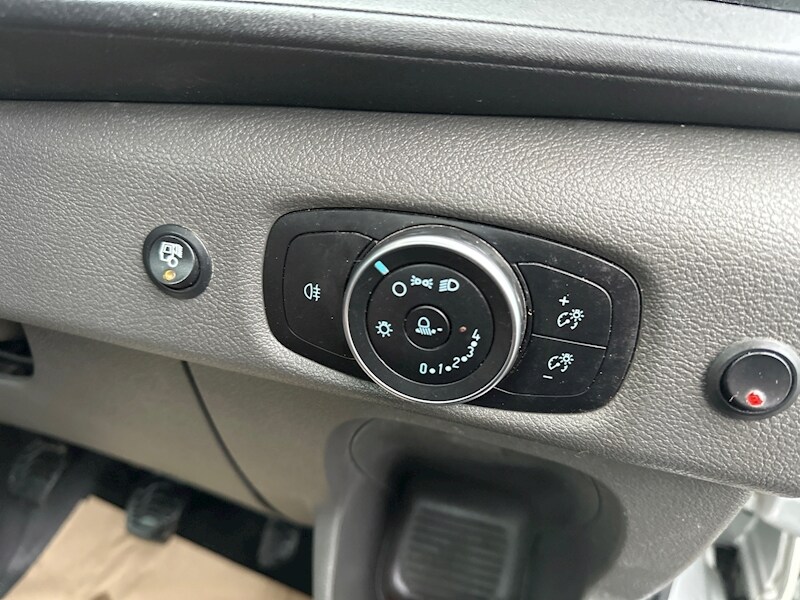 Used Ford Transit 2020 for sale - 76768874: Photo 35