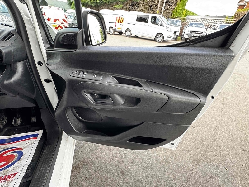 Used Vauxhall Combo 2020 for sale - 77968064: Photo 30