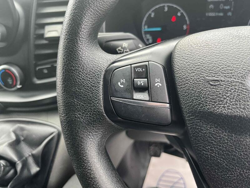 Used Ford Transit Custom 2020 for sale - 76368311: Photo 17