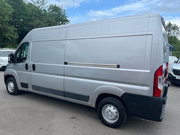 Used Peugeot Boxer 2018 for sale - 78532103: Photo
