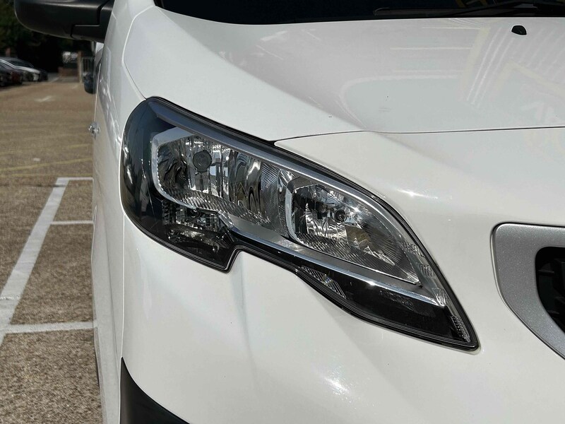 Used Peugeot Expert 2021 for sale - 76143679: Photo 48