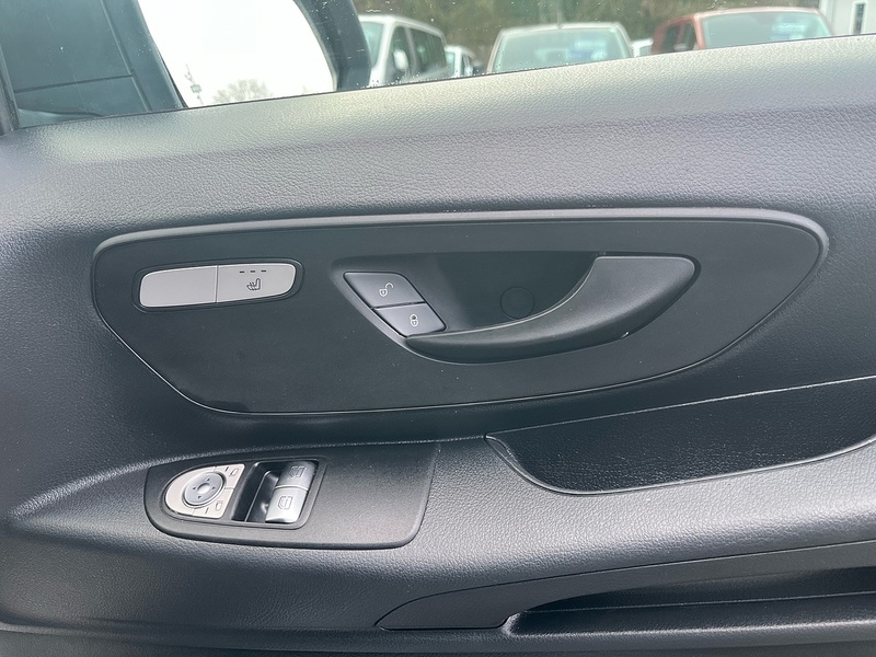 Used Mercedes-Benz Vito 2022 for sale - 77313807: Photo 11