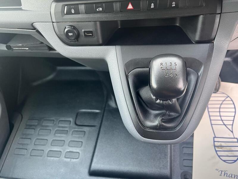 Used Vauxhall Vivaro 2020 for sale - 77906037: Photo 14