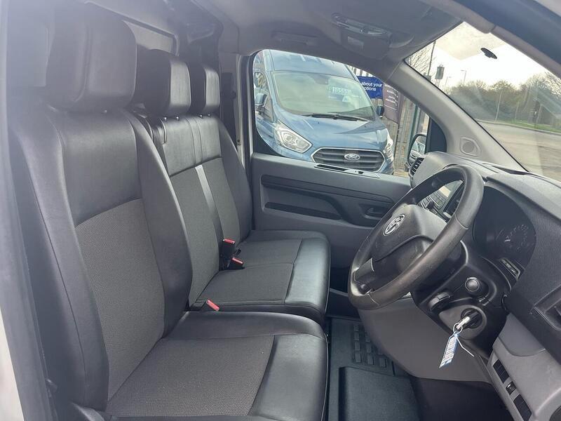 Used Vauxhall Vivaro 2020 for sale - 77906037: Photo 6