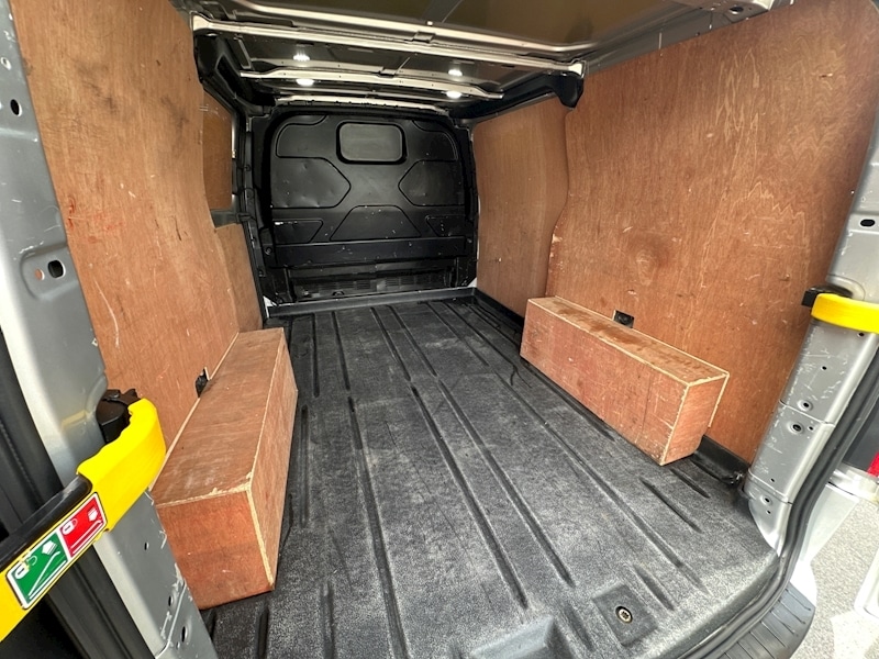 Used Ford Transit Custom 2020 for sale - 77432601: Photo 16