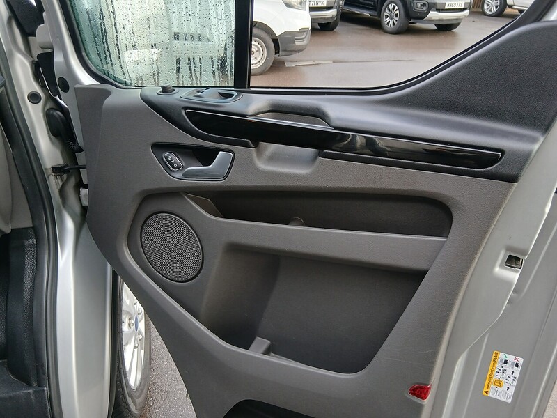 Used Ford Transit Custom 2020 for sale - 77432601: Photo 29