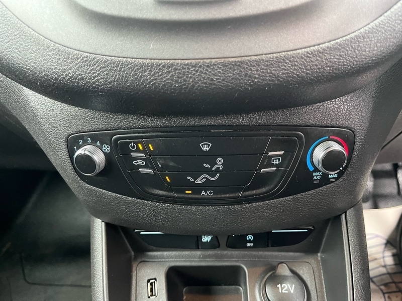 Used Ford Transit Courier 2020 for sale - 78054238: Photo 14