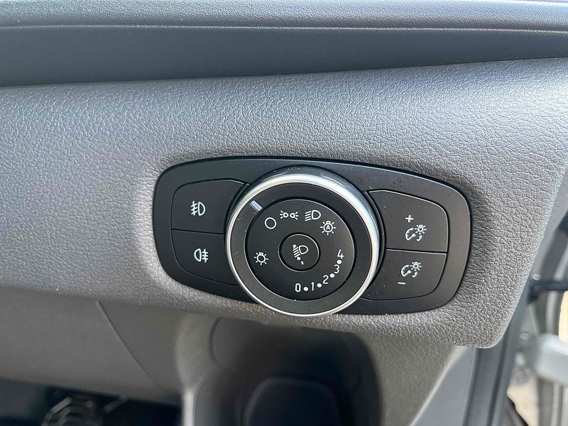 Used Ford Transit Custom 2019 for sale - 76341090: Photo 18