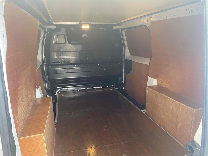 Used Vauxhall Vivaro 2023 for sale - 77162008: Photo 12