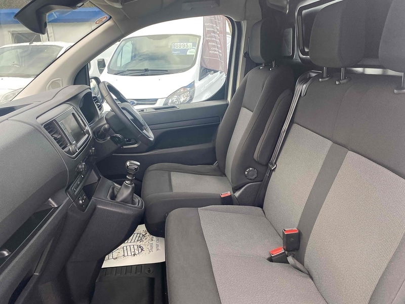 Used Vauxhall Vivaro 2023 for sale - 77162008: Photo 14