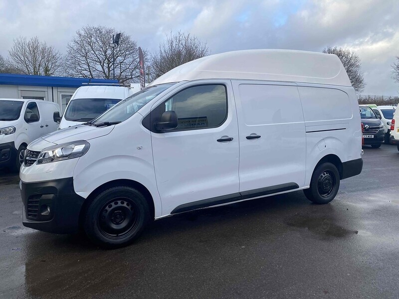 Used Vauxhall Vivaro 2023 for sale - 77162008: Photo 4