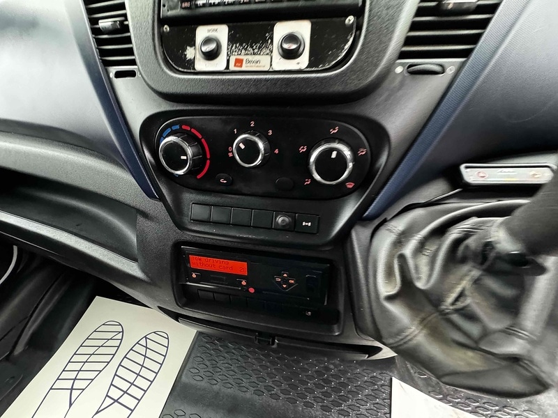 Used Iveco Daily 2017 for sale - 77720645: Photo 16