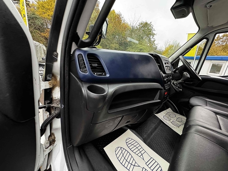 Used Iveco Daily 2017 for sale - 77720645: Photo 24