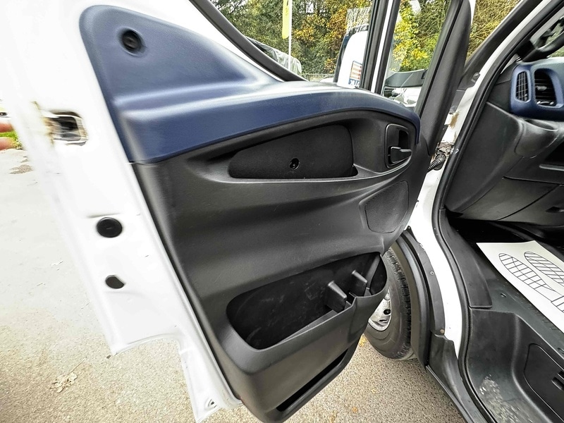 Used Iveco Daily 2017 for sale - 77720645: Photo 36