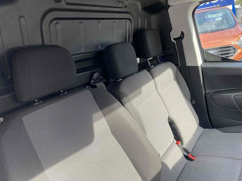 Used Citroen Berlingo 2021 for sale - 76236299: Photo 16
