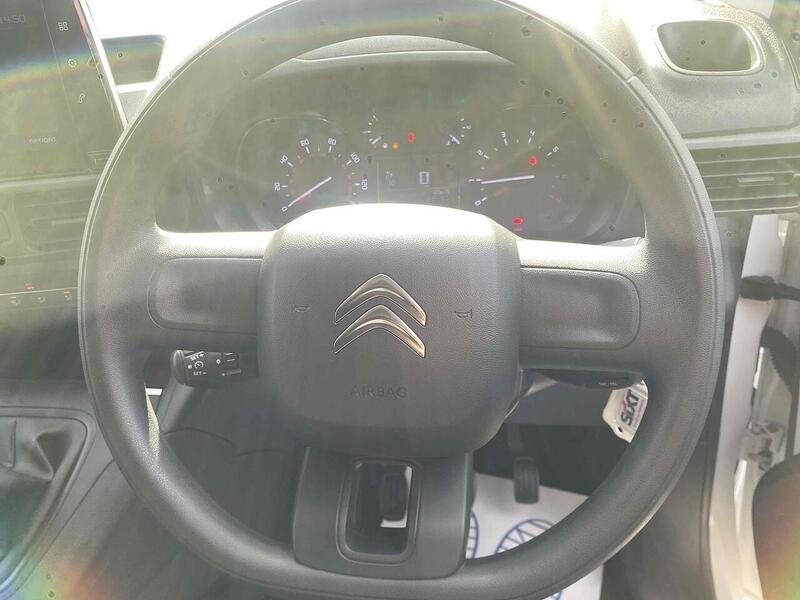 Used Citroen Berlingo 2021 for sale - 76236299: Photo 17