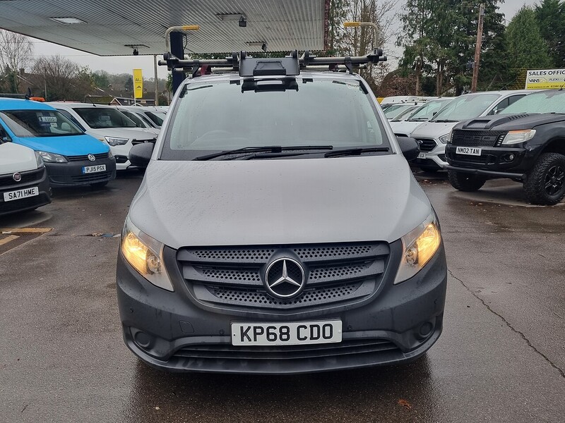 Used Mercedes-Benz Vito 2018 for sale - 76962844: Photo 2