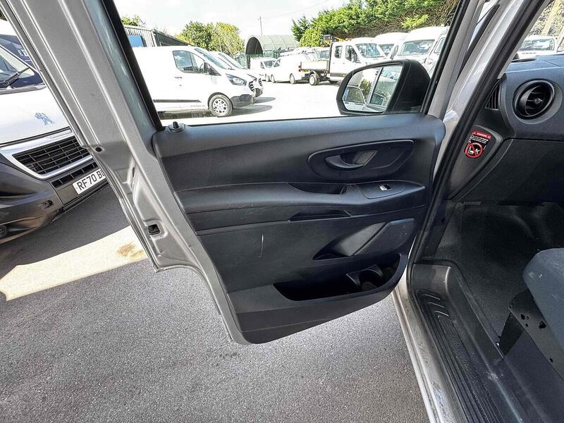 Used Mercedes-Benz Vito 2019 for sale - 76173488: Photo 51