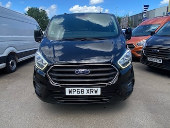 Used Ford Transit Custom 2018 for sale - 79043177: Photo