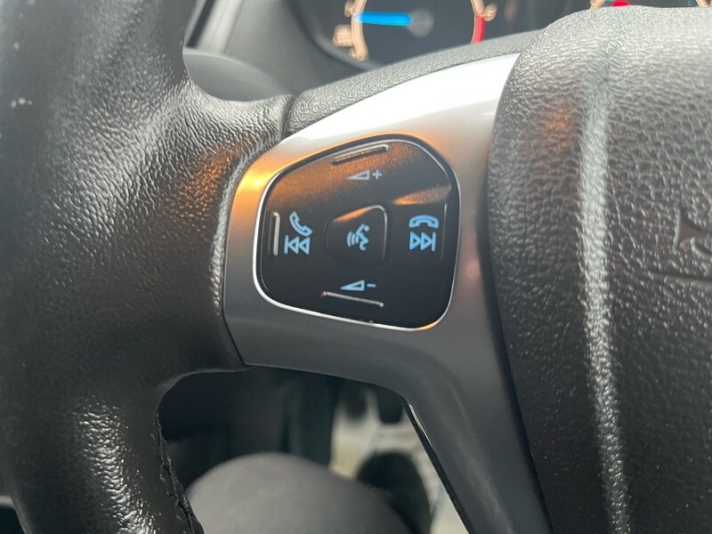 Used Ford Transit Courier 2015 for sale - 77404541: Photo 19