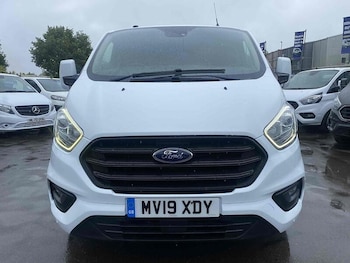 Used Ford Transit Custom 2019 for sale - 76065099: Photo 2